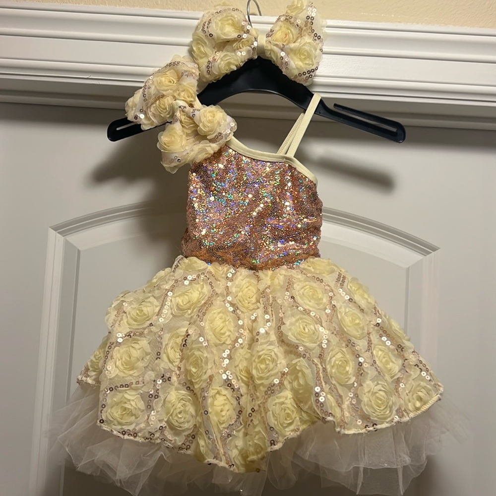 Toddler’s Costume. Size 2T - 3T